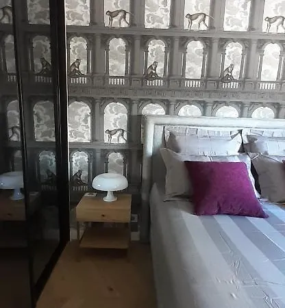 Apartment Allees Historiques Du Parc De La Colombiere, Appt De Gamme Dijon